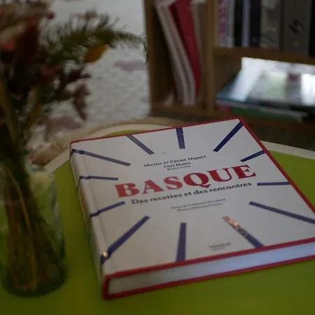 Hotel Restaurant Trabenia Olhette